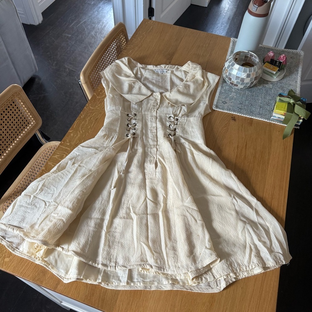 Nanette Lepore Cream Women’s Dress with Lace-Up Detail - Picture 7 of 9